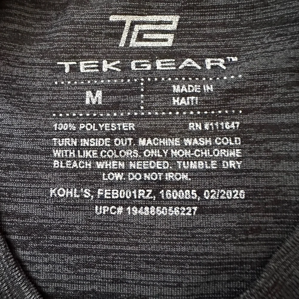 🖤 Tek Gear sleeveless top